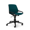 Bürostuhl AERIS NUMO TASK P mit petrolblauem Stoffbezug und schwarzen Armlehnen von Aeris - Impulsmöbel