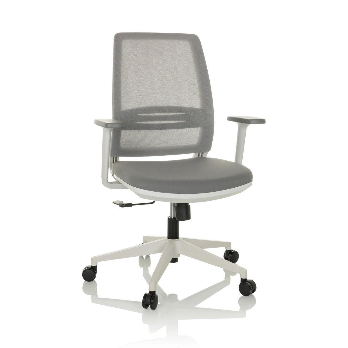 Grauer Homeoffice-Bürostuhl PROFONDO ECO W mit Netzrücken und Fußkreuz mit fünf Rollen von hjh OFFICE – 360-Grad-Ansicht (Frontansicht 15°)