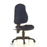 Blauer Homeoffice-Bürostuhl WELLPOINT 10 mit Fußkreuz und fünf Rollen von Topstar – 360-Grad-Ansicht (schräge Frontansicht 40°)